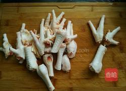 凉拌鸡爪的做法图解1