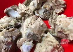 棒骨萝卜汤的做法图解2