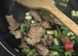 蒜苔肉片的做法图解10