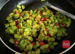油渣炒蚕豆瓣的做法图解6