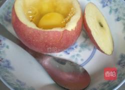 鸡蛋炖苹果的做法图解3