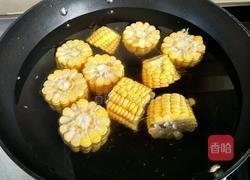 胡萝卜玉米大骨汤的做法图解3