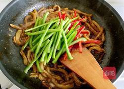 双椒炒牛肚丝的做法图解5