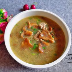 枞菌肉片汤的做法[图]