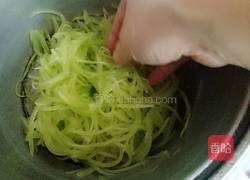 凉拌莴笋的做法图解5