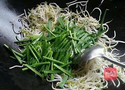 豆芽炒韭菜的做法图解4