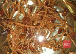 茶树菇煲土鸡的做法图解1