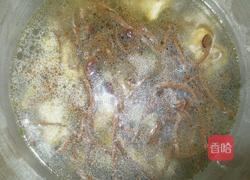 茶树菇煲土鸡的做法图解7