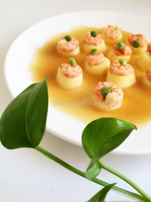 特别快手的一个菜，家里有客人来吃也是颜值比较高的菜