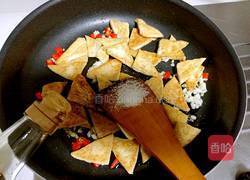 外酥里嫩的煎豆腐的做法图解9