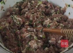 猪肉大葱包子的做法图解5