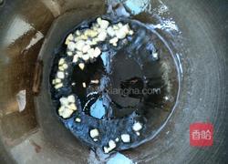 香肠炒上海青的做法图解2