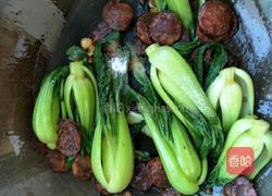 香肠炒上海青的做法图解5