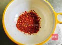 蒜苗炒粘山药豆腐的做法图解6