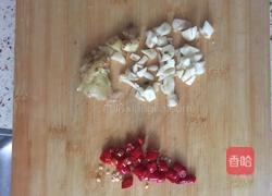 鲫鱼枸杞叶豆腐汤的做法图解3