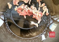 蒜台炒肉的做法图解2