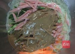 凉拌冷面的做法图解3