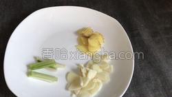 胖头鱼烧豆腐的做法图解7