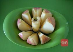 冰糖炖苹果的做法图解2