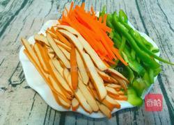青椒炒豆干的做法图解2