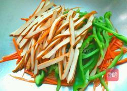 青椒炒豆干的做法图解4