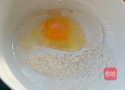 葱香鸡蛋饼的做法图解3