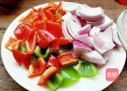 孜然炒肉的做法图解1