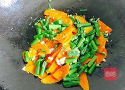 芦笋炒鸡蛋的做法图解11