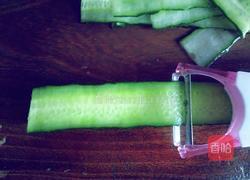 凉拌黄瓜卷的做法图解14