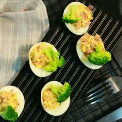 鸡蛋杯沙拉的做法[图]