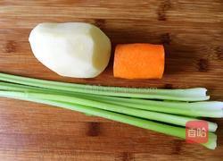 凉拌什蔬粒的做法图解1