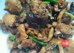 香菇闷鸡肉的做法图解7
