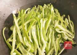 青椒炒蛋的做法图解2