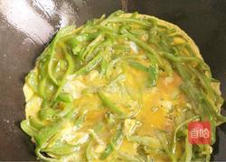 青椒炒蛋的做法图解3