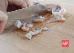 鱿鱼炒饭的做法图解1