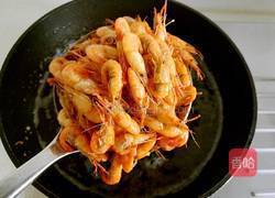 油爆小河虾的做法图解6