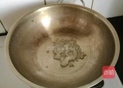 红烧鸡爪五花肉的做法图解4