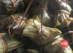 咸蛋猪肉粽的做法图解5