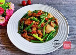 蒜苗炒肉的做法图解8