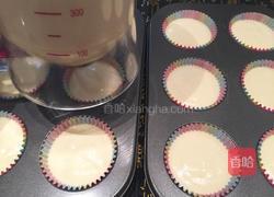 蔓越莓纸杯蛋糕的做法图解15