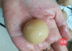 广式蛋黄月饼的做法图解8