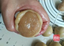 广式蛋黄月饼的做法图解10