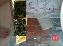 咸鸭蛋黄瓜寿司的做法图解2