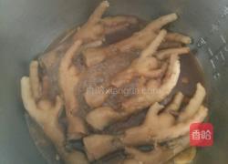 酱汁鸡脚的做法图解5
