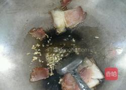 黄瓜炒腊肉的做法图解3