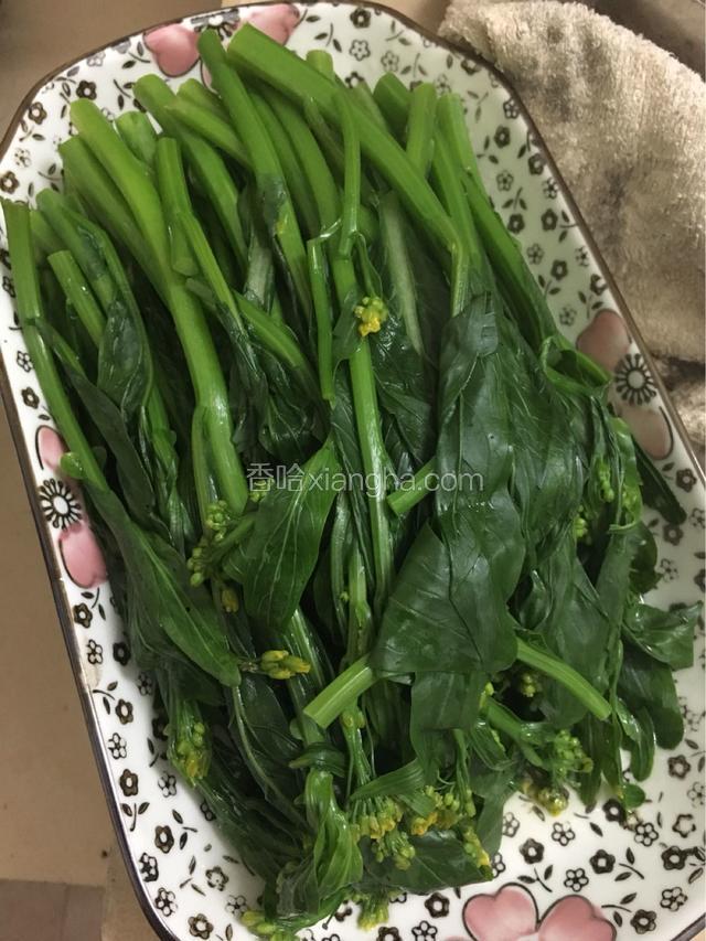 成条捞起装盘