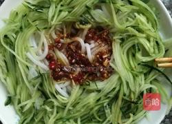 青瓜丝撸粉的做法图解2