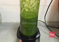 菠菜汁戚风蛋糕（八寸）的做法图解1