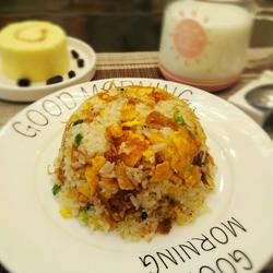 肉松蛋炒饭的做法[图]