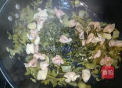 酸菜肥肠的做法图解3